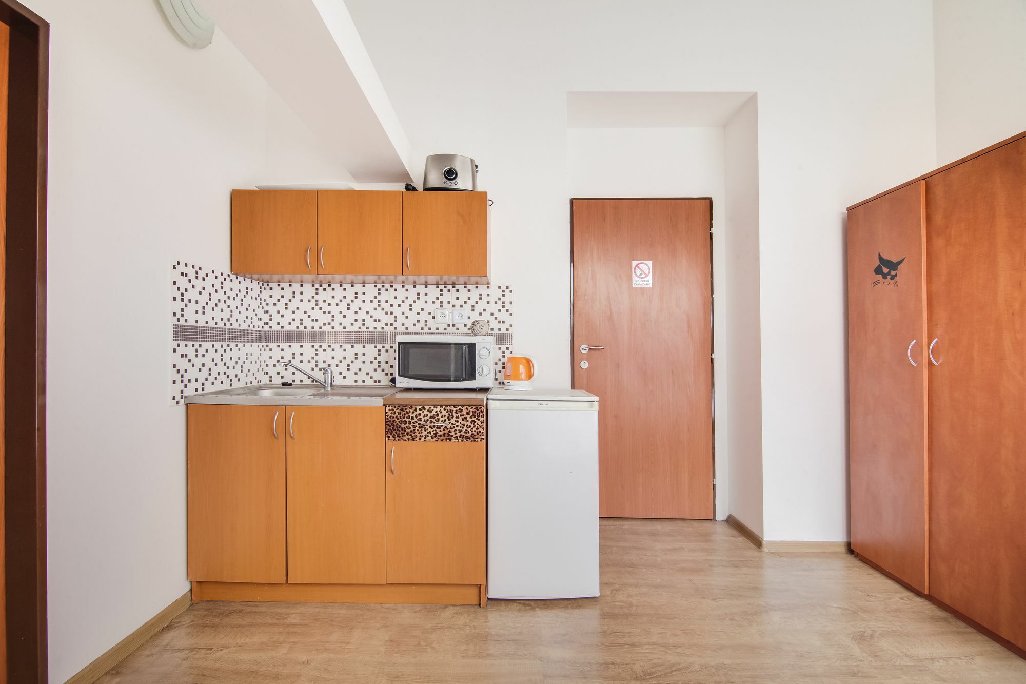 Zarra Apartment