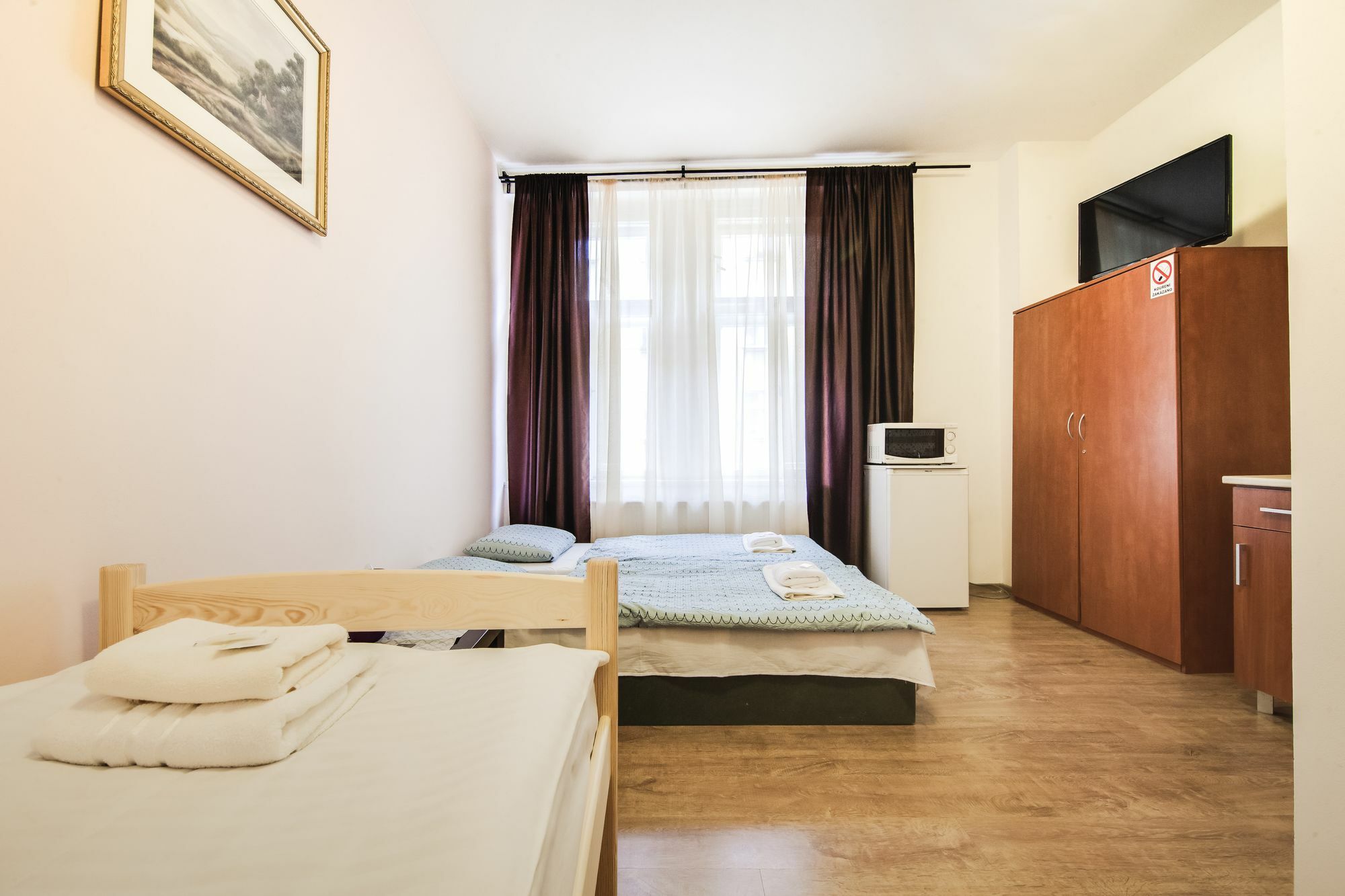 Apartment Zarra 3*