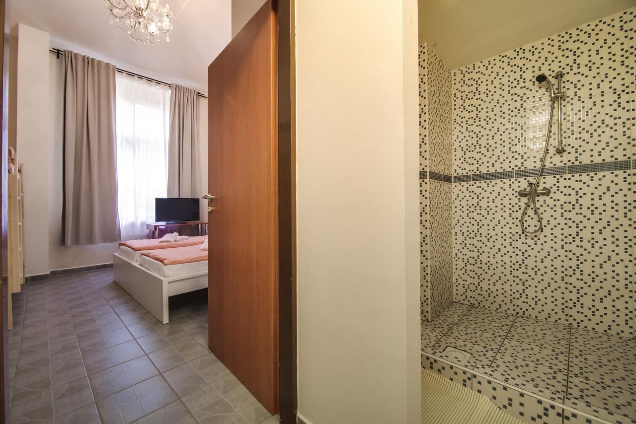Apartment Zarra