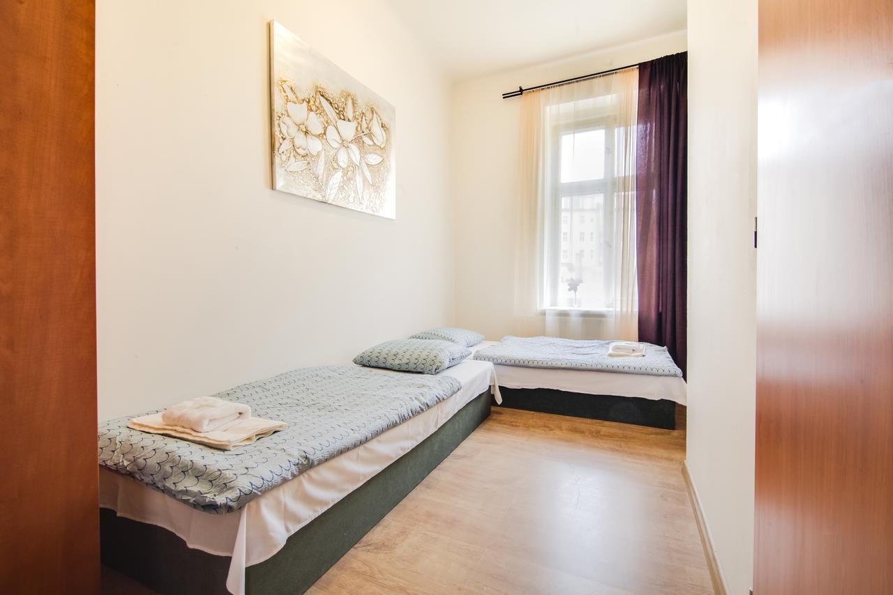 Zarra Apartment